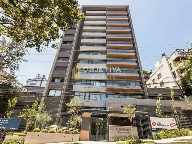 Apartamento 3 quartos e 5 banheiros, à venda, no bairro Rio Branco em Porto Alegre