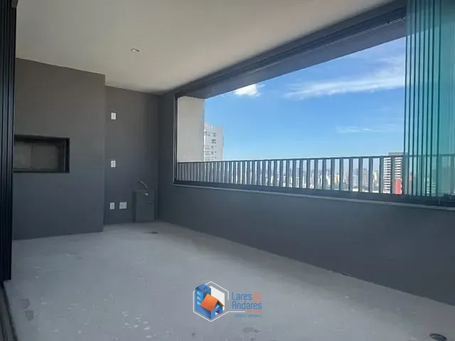 Apartamento com 170m² 3 quartos e 5 banheiros, à venda, no bairro Pinheiros em São Paulo