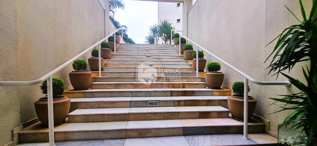 Apartamento à venda com 3 quartos, 94m² - Foto 35