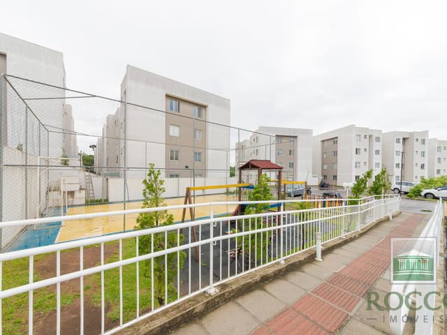 Apartamento 2 quartos e 1 banheiro, à venda, no bairro Colônia Rio Grande em São José Dos Pinhais