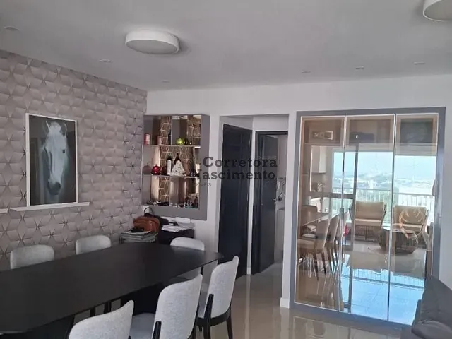 Apartamento à venda, no bairro Jardim das Indústrias em São José dos Campos