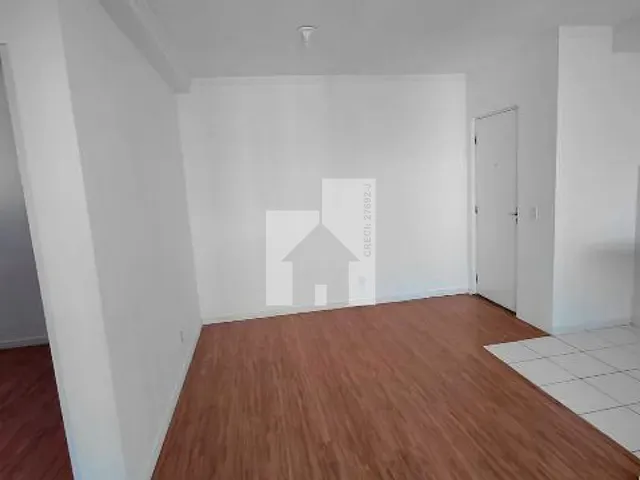 Apartamento com 50m² 2 quartos e 1 banheiro, para alugar, no bairro Vila Nambi em Jundiaí