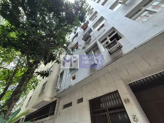 Apartamento com 70m² 2 quartos e 1 banheiro, à venda, no bairro Copacabana em Rio de Janeiro