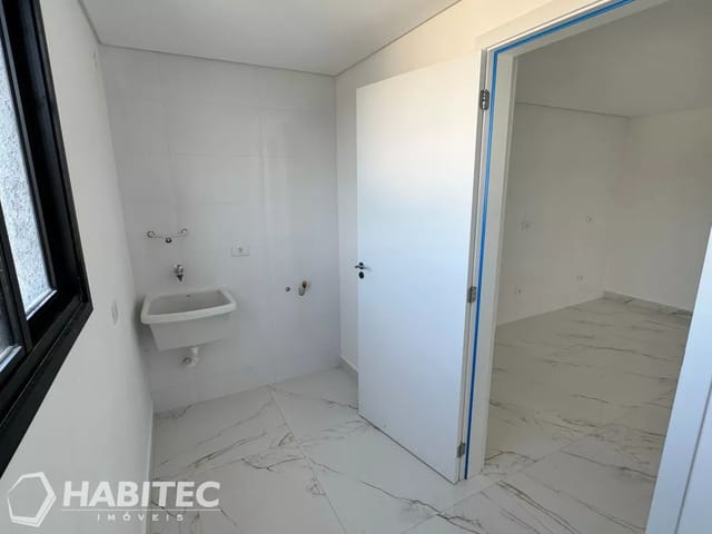 Apartamento 3 quartos e 2 banheiros, à venda, no bairro Fanny em Curitiba