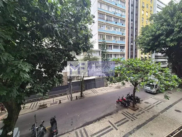 Apartamento com 90m² 3 quartos e 1 banheiro, à venda, no bairro Copacabana em Rio de Janeiro