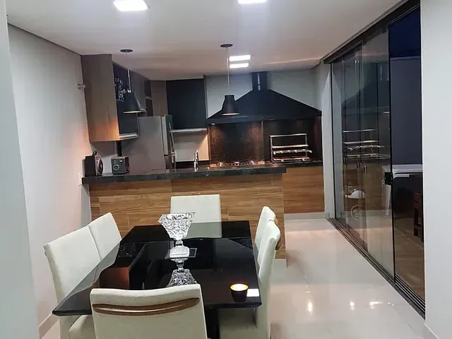 Casa com 175m² 2 quartos e 1 banheiro, à venda, no bairro Parque Florely (Nova Veneza) em Sumaré