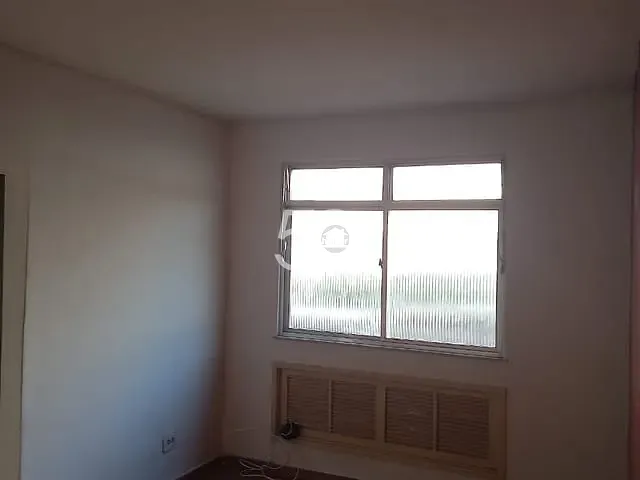 Apartamento 2 quartos e 1 banheiro, à venda ou para alugar, no bairro Madureira em Rio de Janeiro