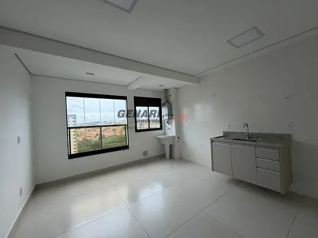 Apartamento 2 quartos e 1 banheiro, para alugar, no bairro Jardim Santiago em Indaiatuba