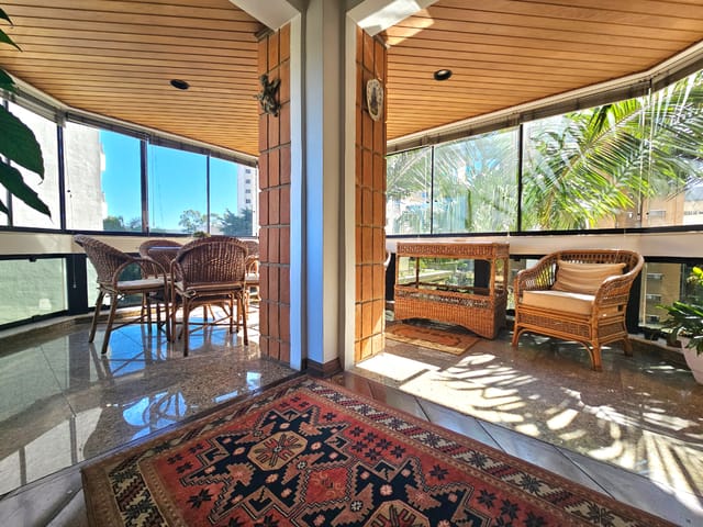 Foto do Apartamento - Apartamento tipo para venda em Jardim Europa com 3 quartos, sendo 1 suíte, 155m² | Lares e Andares Imóveis