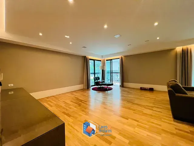 Apartamento com 243m² 4 quartos e 6 banheiros, à venda, no bairro Campo Belo em São Paulo