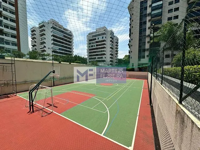 Apartamento com 136m² 4 quartos e 4 banheiros, à venda, no bairro Barra da Tijuca em Rio de Janeiro