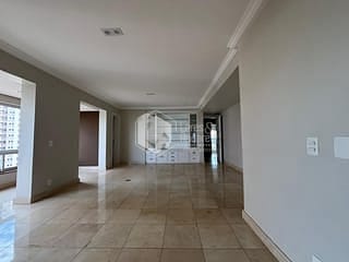 Foto do Apartamento-Apartamento tipo para venda em Jardim Fonte Do Morumbi - Panamby Em Frente Palácio Tangará E  Parque Burle Marx com 4 quartos, sendo 4 suítes, 334m²