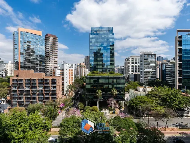 Apartamento com 231m² 3 quartos e 4 banheiros, à venda, no bairro Vila Olímpia em São Paulo