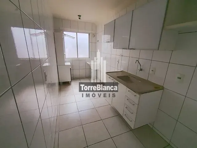 Apartamento com 61m² 2 quartos e 1 banheiro, para alugar, no bairro Uvaranas em Ponta Grossa
