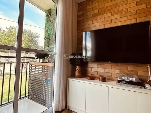 Apartamento 2 quartos e 2 banheiros, à venda, no bairro Jardim García em Campinas