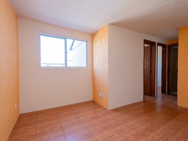 Foto do Apartamento - Apartamento de 2 dormitórios para aluguel no Porto em Pelotas RS, com praticidade, boa distribuição interna e localização próxima ao centro | UP Imóveis