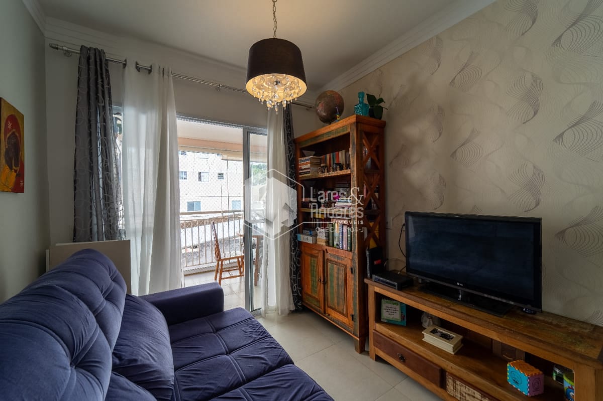 Apartamento à venda com 2 quartos, 69m² - Foto 3