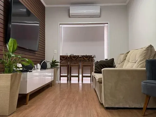 Apartamento à venda, no bairro Parque Santo Antônio em Jacareí