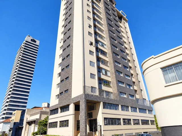 Locação - Apartamento de Alto Padrão com 3 quartos (sendo 1 suíte), 180 m², Sacada, 2 Vagas, Edifício Paula Xavier - Centro, Ponta Grossa.