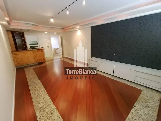 Apartamento com 180m² 3 quartos e 4 banheiros, para alugar, no bairro Centro em Ponta Grossa
