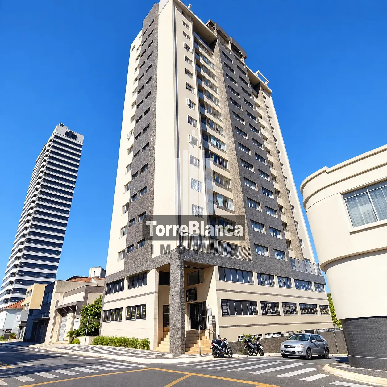 Apartamento, 3 quartos, 180 m² - Foto 1