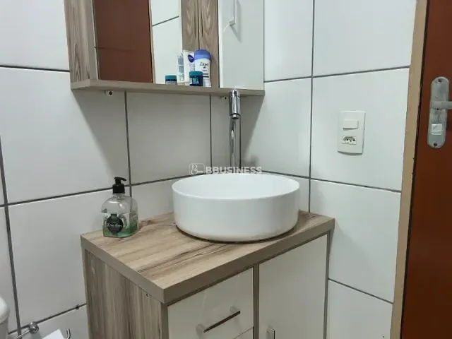 Apartamento 2 quartos e 1 banheiro, à venda, no bairro Vila Abaeté em Campinas