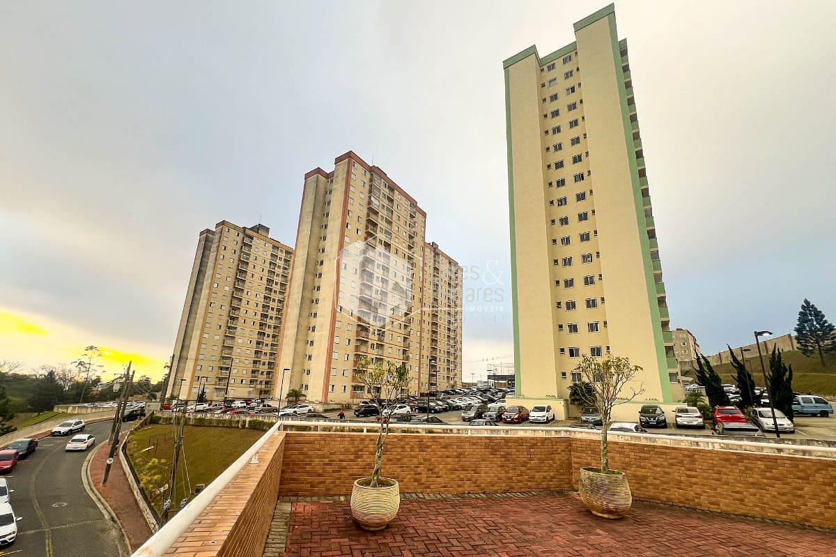 Apartamento à venda com 2 quartos, 58m² - Foto 2