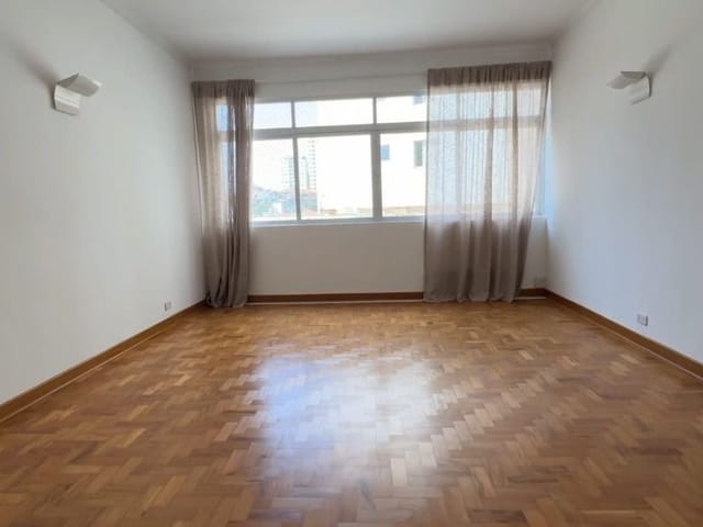 Apartamento 2 quartos e 2 banheiros, à venda, no bairro Aclimação em São Paulo