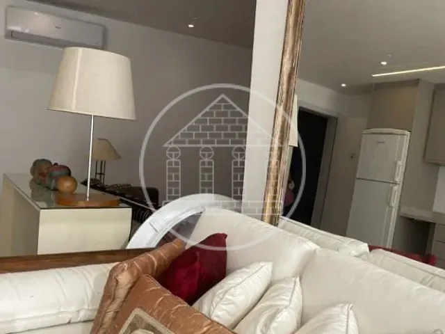 Apartamento 2 quartos e 1 banheiro, à venda, no bairro Alto da Boa Vista em São Paulo