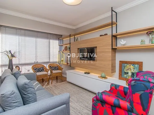 Apartamento com 84m² 3 quartos e 1 banheiro, à venda, no bairro Chácara das Pedras em Porto Alegre