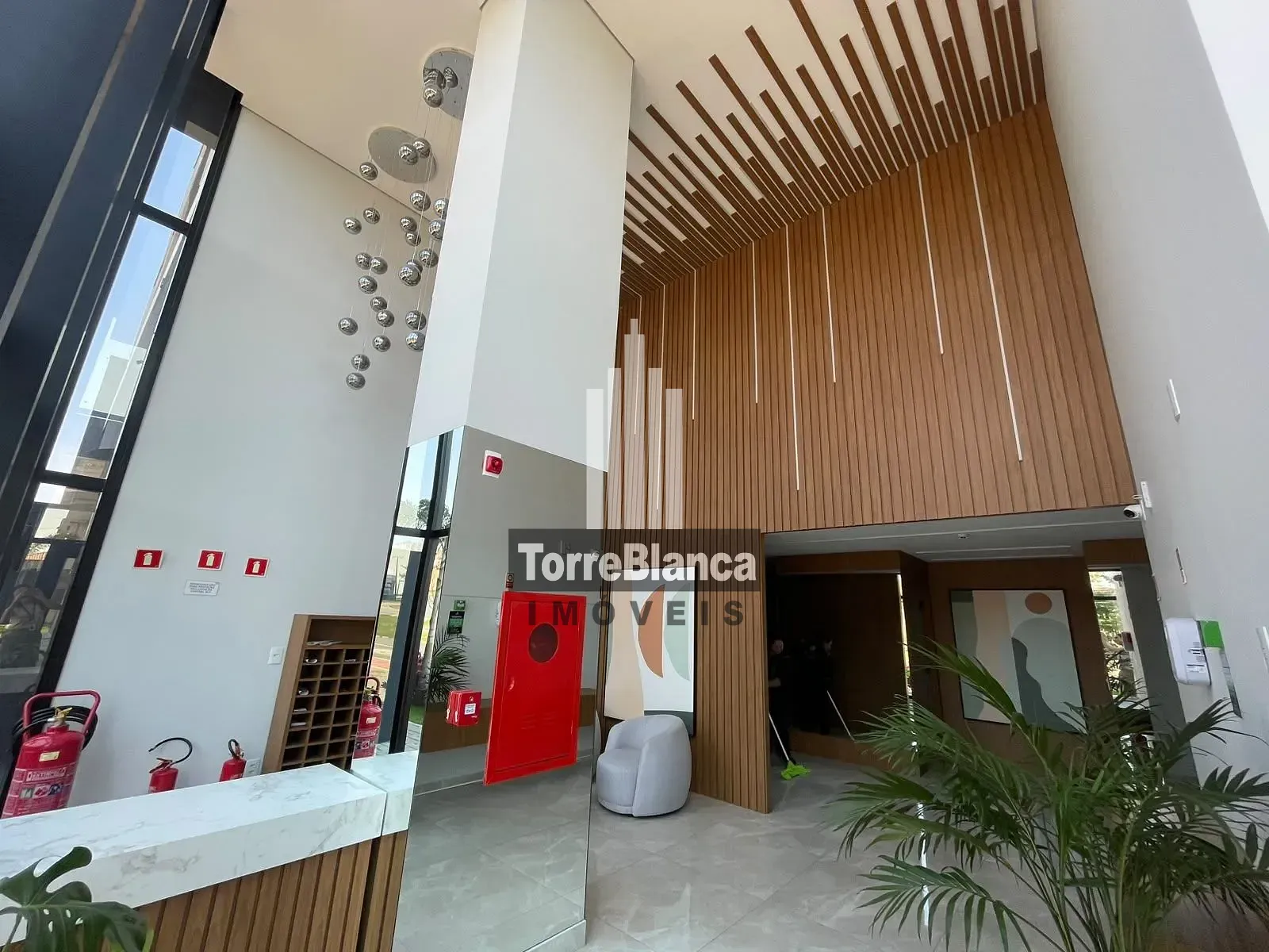 Apartamento, 3 quartos, 100 m² - Foto 1