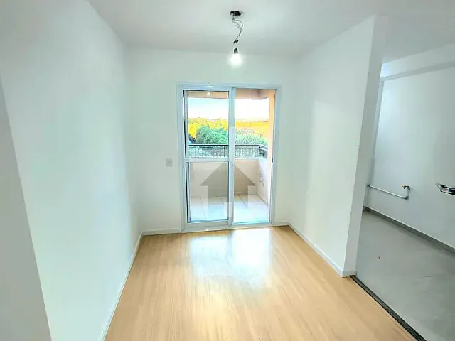 Apartamento 2 quartos e 1 banheiro, à venda, no bairro Medeiros em Jundiaí