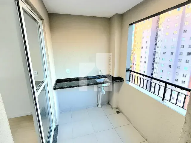 Apartamento 2 quartos e 1 banheiro, à venda, no bairro Medeiros em Jundiaí