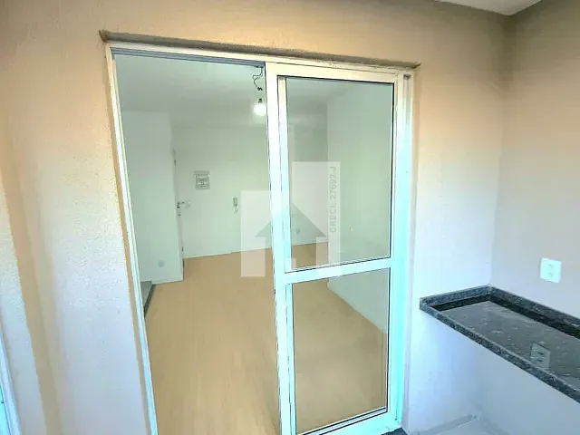 Apartamento 2 quartos e 1 banheiro, à venda, no bairro Medeiros em Jundiaí