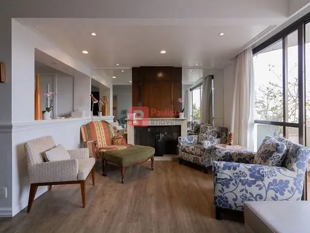 Apartamento com 300m² 3 quartos e 4 banheiros, à venda ou para alugar, no bairro Moema em São Paulo