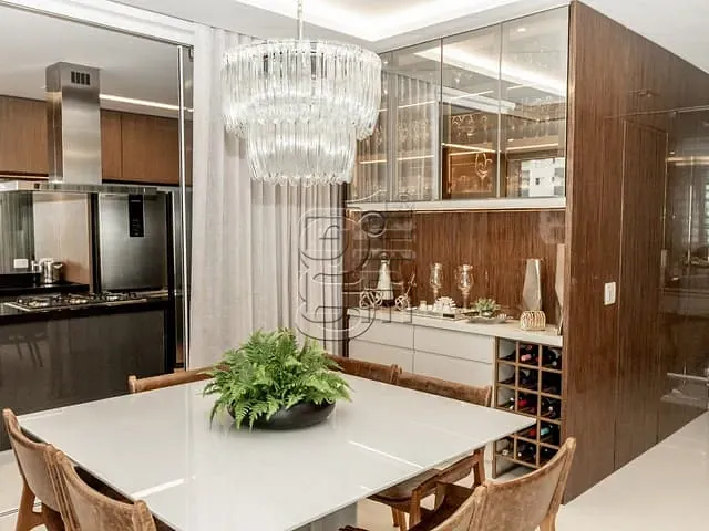 Apartamento 3 quartos e 5 banheiros, à venda, no bairro Santa Rosa em Londrina