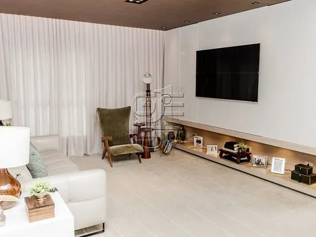 Apartamento 3 quartos e 5 banheiros, à venda, no bairro Santa Rosa em Londrina