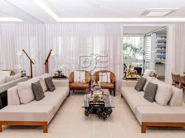 Apartamento 3 quartos e 5 banheiros, à venda, no bairro Santa Rosa em Londrina