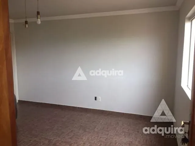 Apartamento com 96m² 3 quartos e 2 banheiros, à venda, no bairro Uvaranas em Ponta Grossa