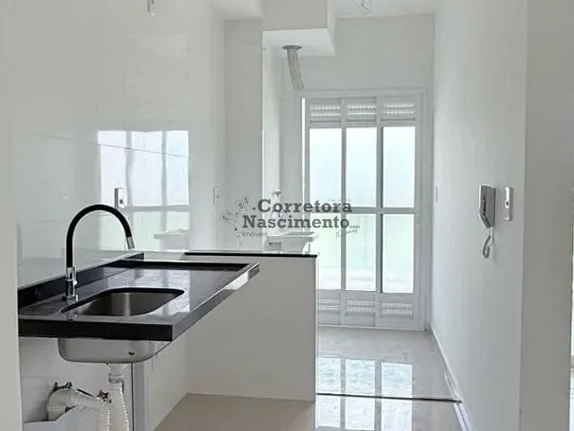 Apartamento para alugar, no bairro Vila Branca em Jacareí