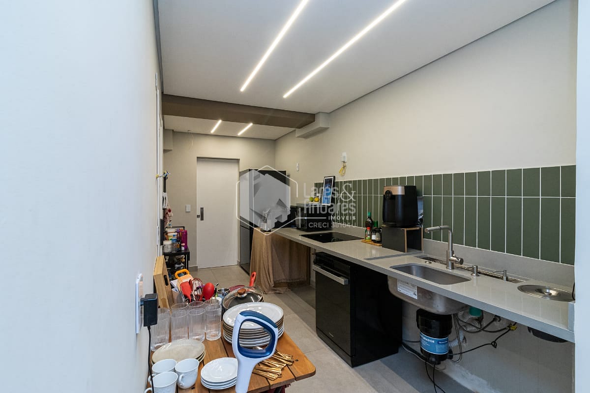 Apartamento à venda com 3 quartos, 135m² - Foto 10