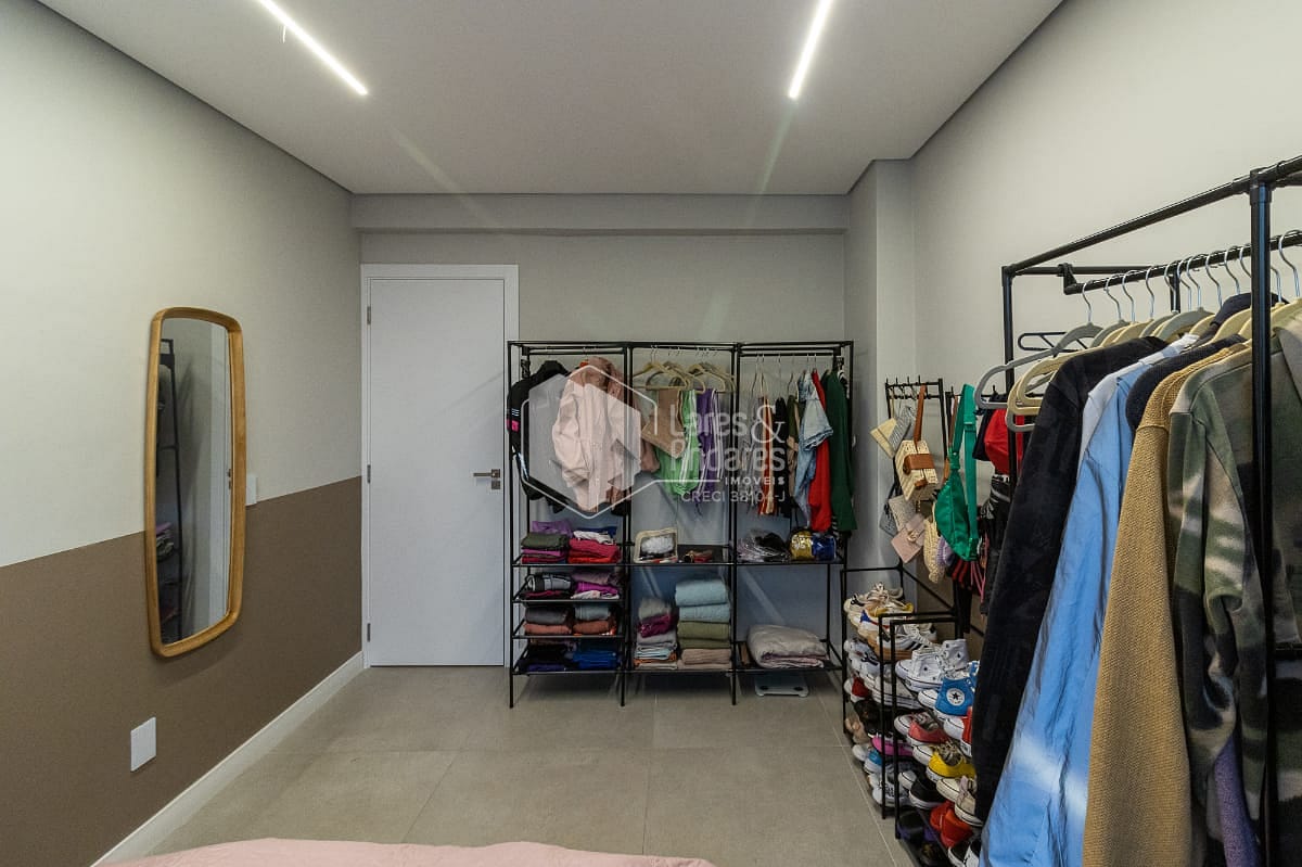 Apartamento à venda com 3 quartos, 135m² - Foto 32