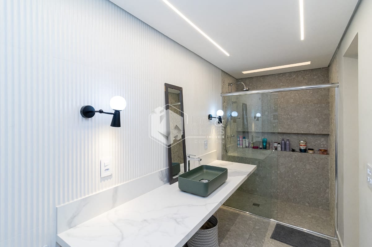 Apartamento à venda com 3 quartos, 135m² - Foto 21