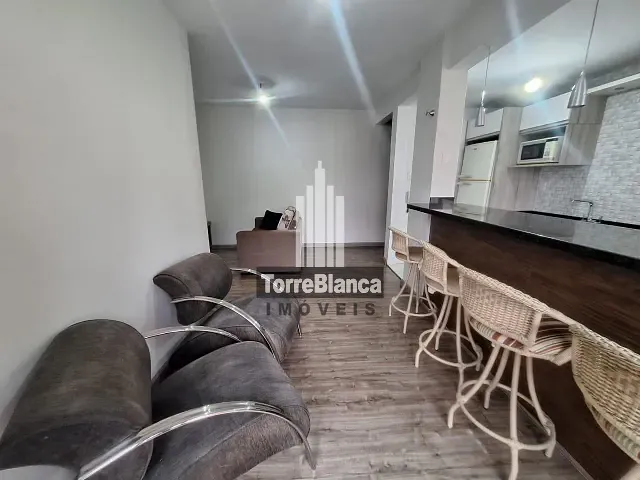 Apartamento 2 quartos e 1 banheiro, para alugar, no bairro Centro em Ponta Grossa