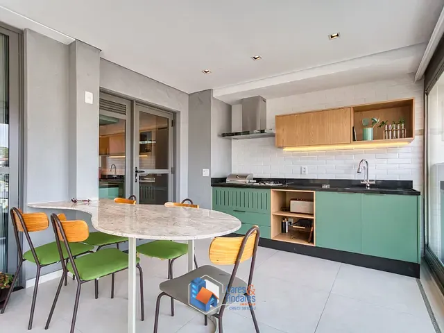 Apartamento com 200m² 3 quartos e 5 banheiros, à venda, no bairro Sumaré em São Paulo