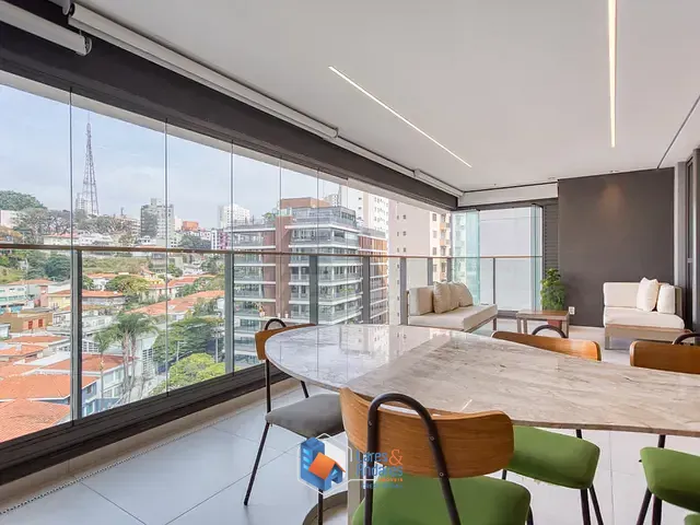 Apartamento com 200m² 3 quartos e 5 banheiros, à venda, no bairro Sumaré em São Paulo