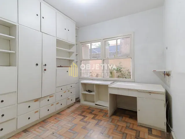 Apartamento com 110m² 3 quartos e 2 banheiros, à venda, no bairro Floresta em Porto Alegre