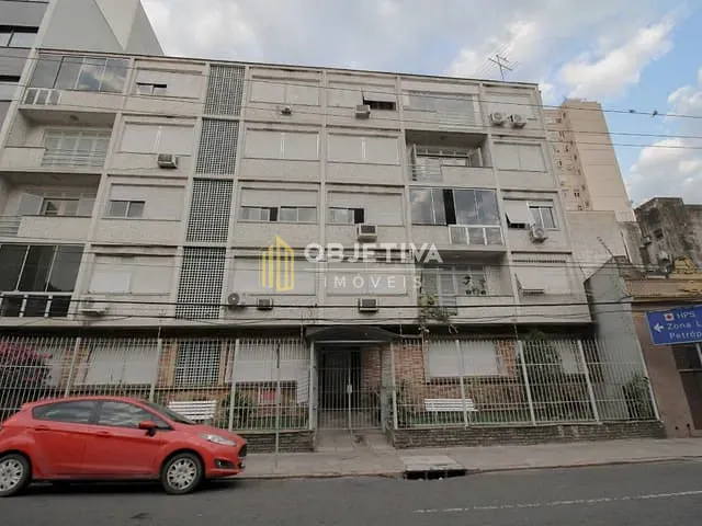 Apartamento com 110m² 3 quartos e 2 banheiros, à venda, no bairro Floresta em Porto Alegre