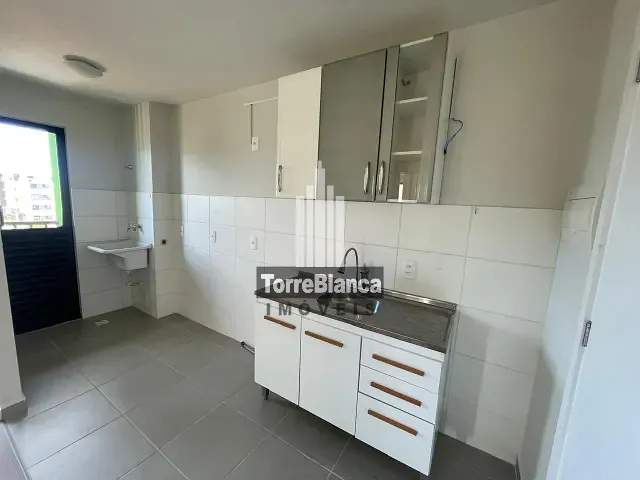 Apartamento com 57m² 2 quartos e 1 banheiro, para alugar, no bairro Chapada em Ponta Grossa
