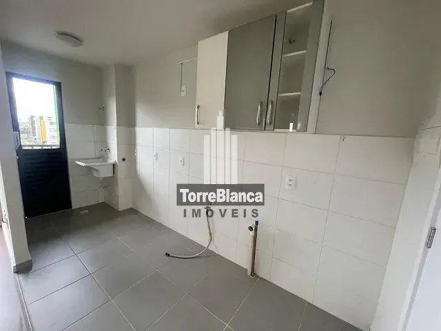 Apartamento com 57m² 2 quartos e 1 banheiro, para alugar, no bairro Chapada em Ponta Grossa
